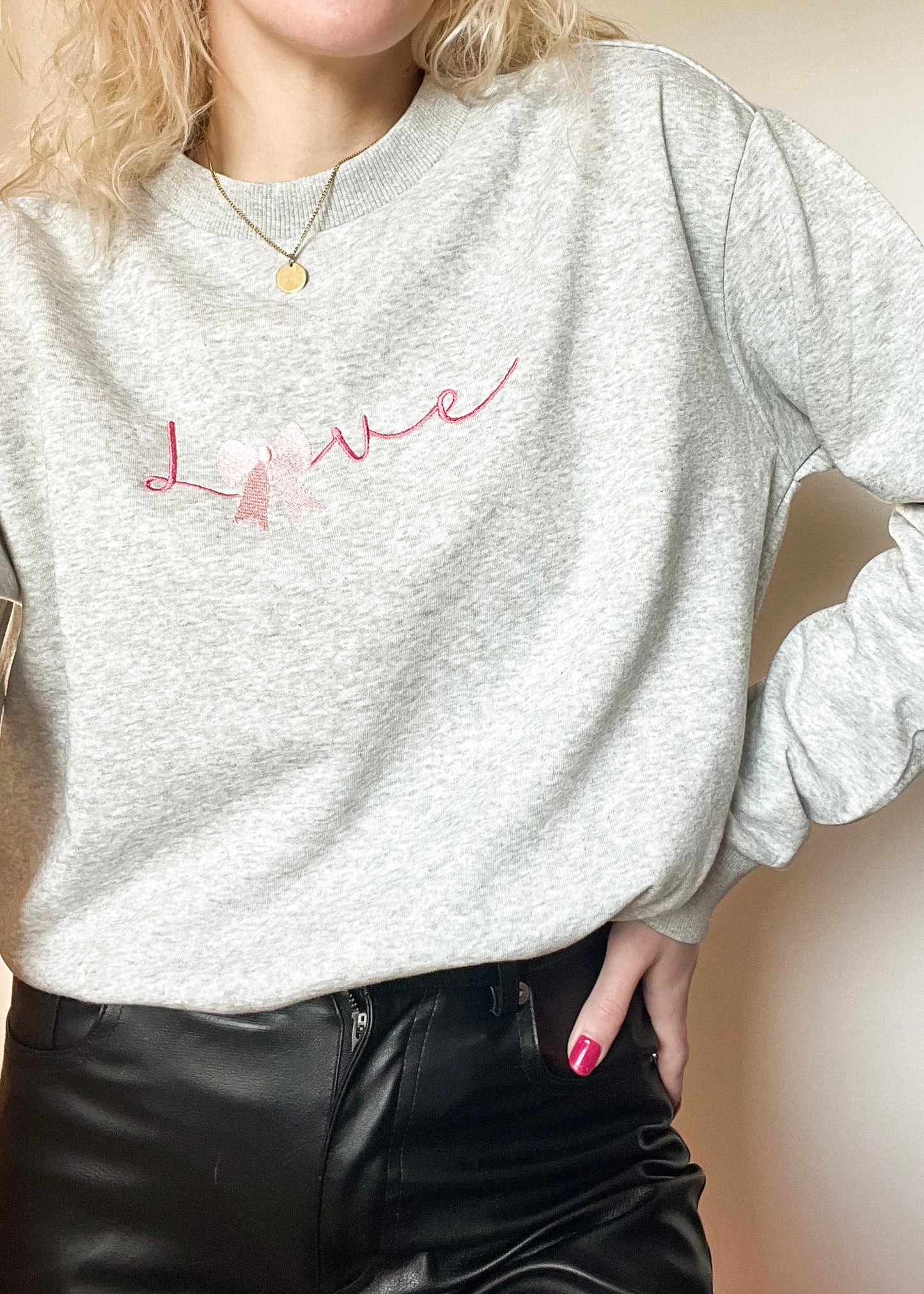 Pulover LOVE (grey)