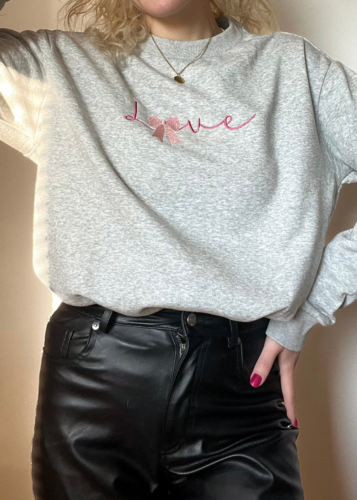 Pulover LOVE (grey)