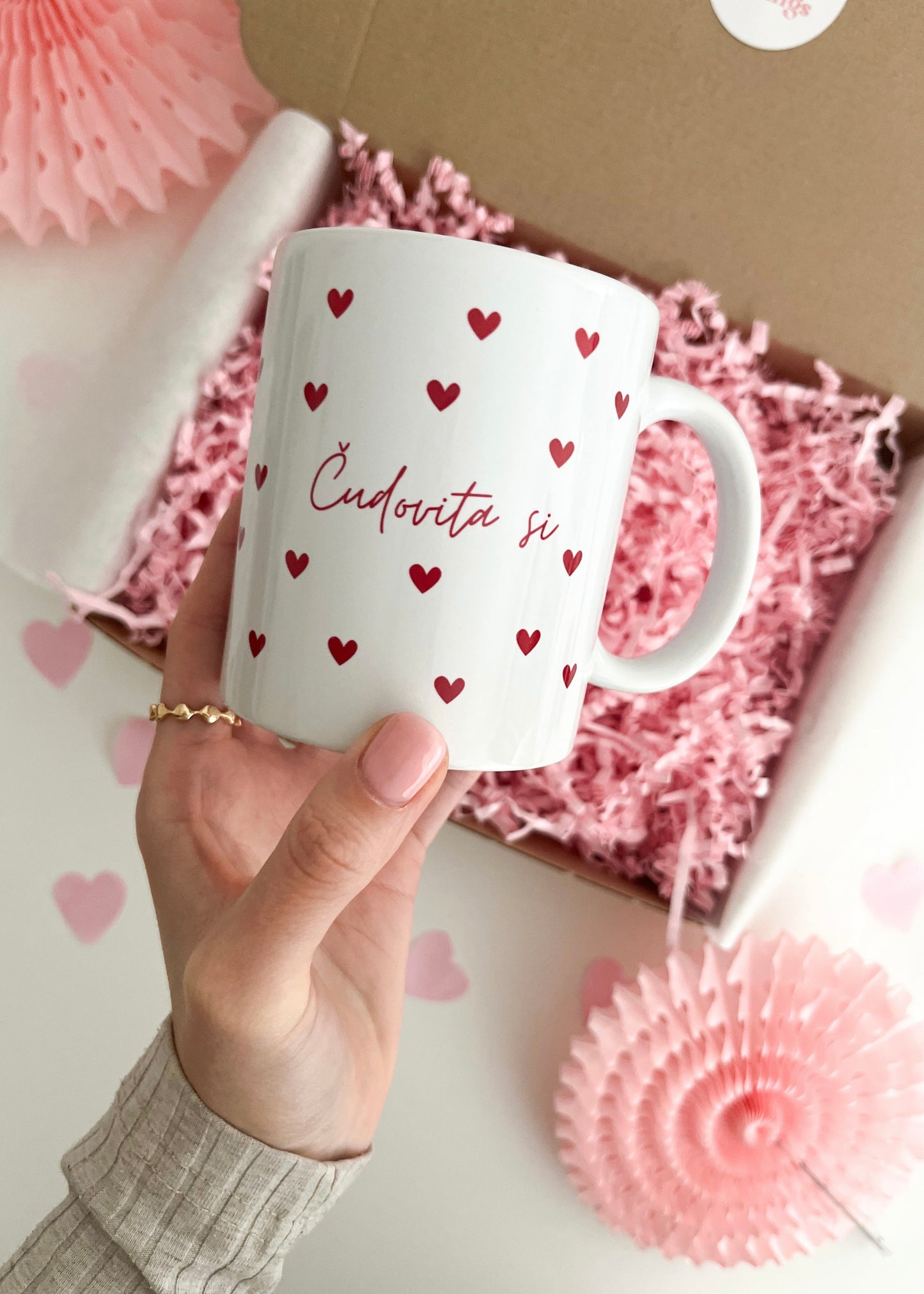 My little box - ČUDOVITA SI