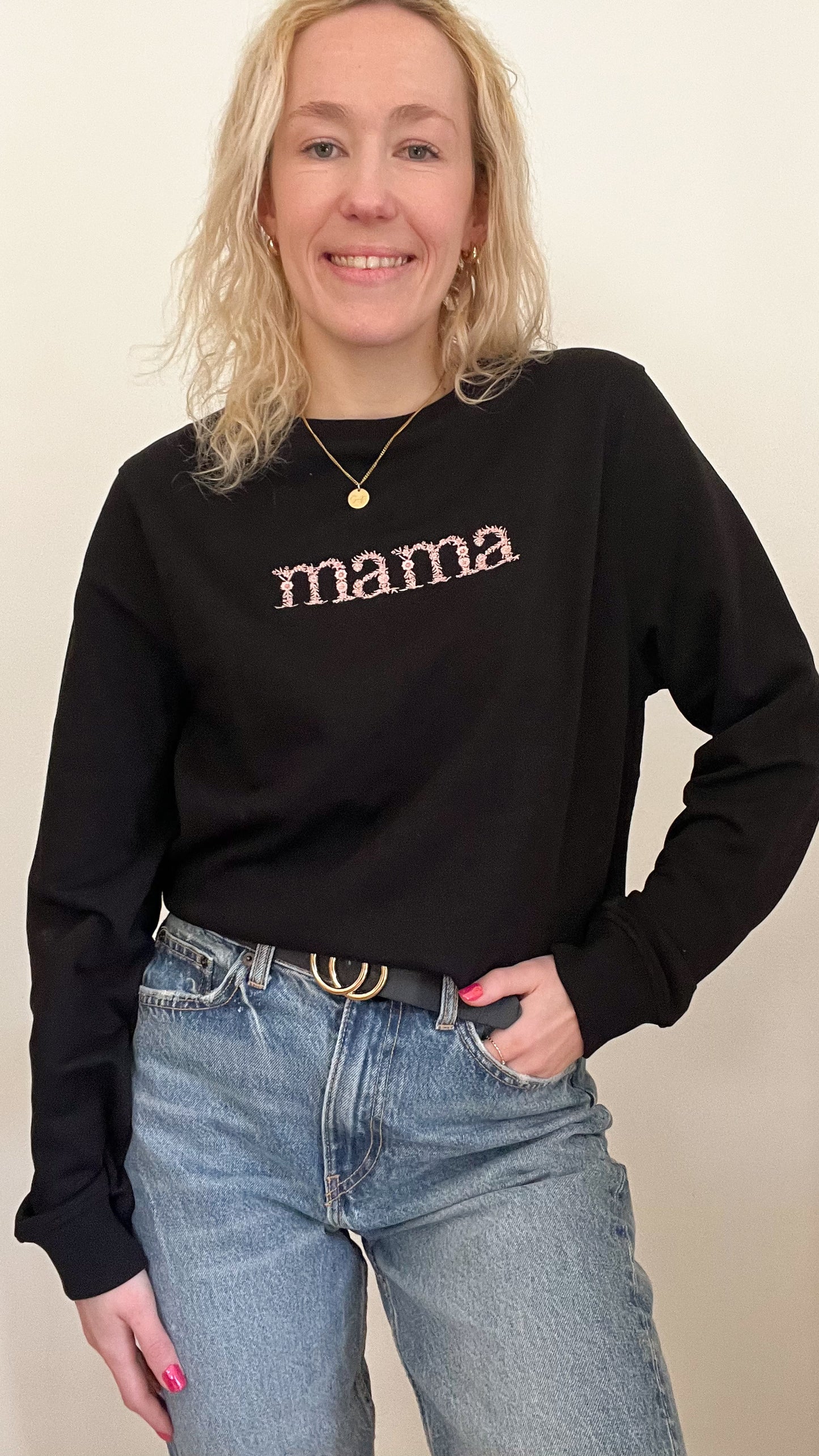 Pulover MAMA FLOWERS (black)