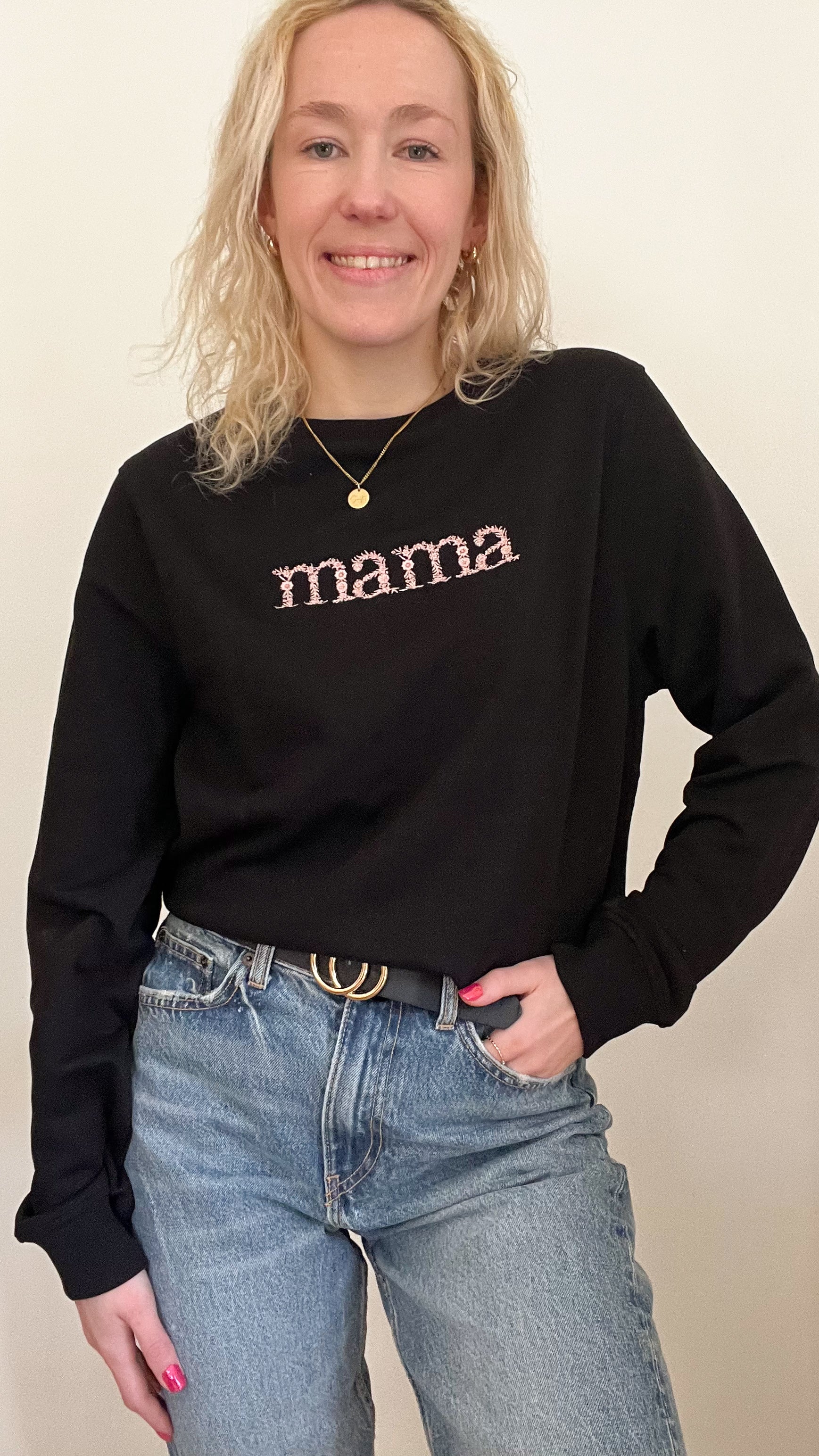Pulover MAMA FLOWERS (black)